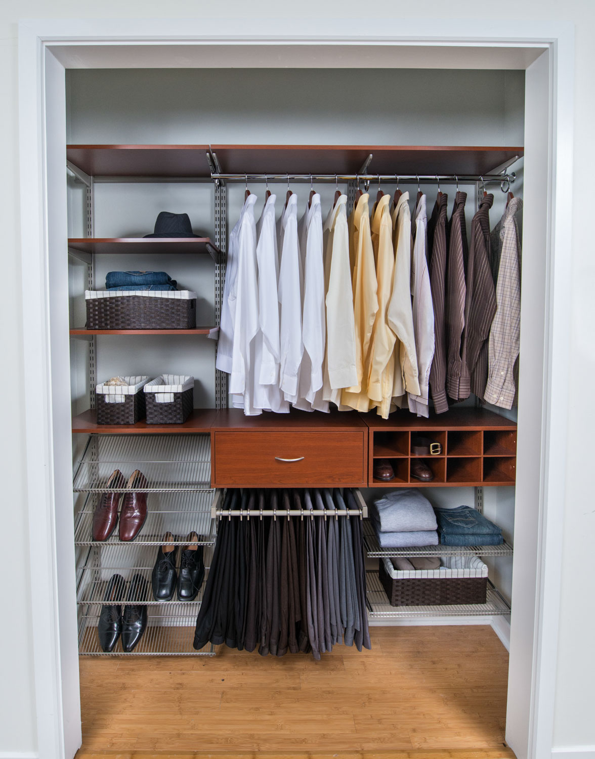 freedomRail Adjustable Closet Systems for Living